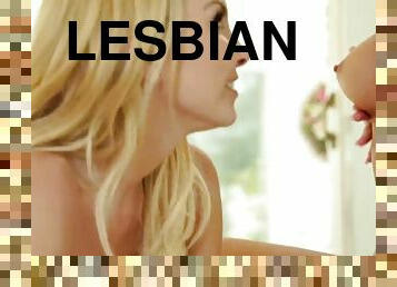 lesbiana, estrella-del-porno, rubia, oral, tacones, tetitas