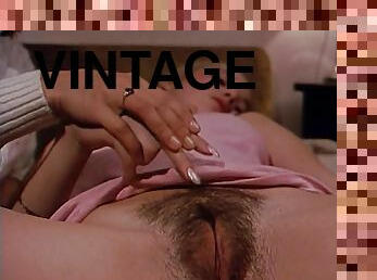 hårig, fitta-pussy, avsugning, cumshot, porrstjärna, vintage, gruppsex, retro, blond, bedårande