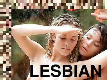 lesbian-lesbian, muda-diatas-18, manis-sweet, basah, menggoda