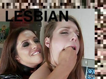 Lesbian doctor in latex anal sex fucks babe