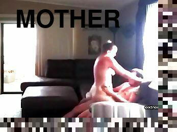 My mothers sex weekend on hidden camera - Blowjobs