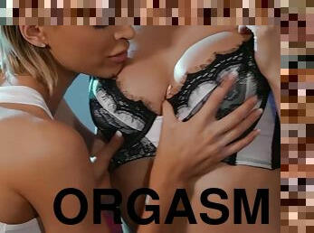 doggy-style, orgasm, fitta-pussy, brudar, lesbisk, kyssar, söt, rakad, close-up