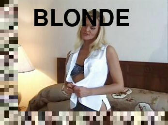 blond