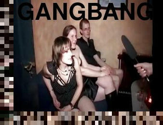 orgie, petrecere, swingers, milf, hardcore, futai-in-grup, sex-in-grup, europeana, euro, club