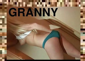 masturbation, bureau-office, vieux, granny, pieds, jeune-18, blonde, plus-agée, fétiche, hôtel