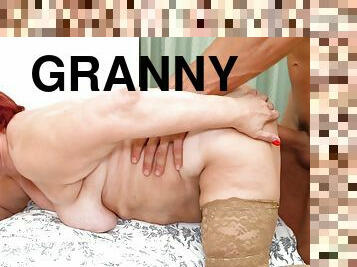 takaapäin, lihava, karvainen, vanha, suihinotto, isoäiti-granny, isot-upeat-naiset, punapää, pitkät-sukat, nuori-18