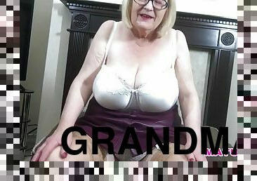 Grandma Sally jerks off with her dildo before fucking her wet pussy