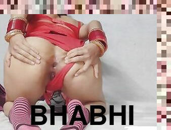 Desi Jaanvi bhabhi in sexy lingerie teasing her body to fans and having sex with hubby for breeding