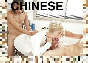 asiatique, gros-nichons, ejaculation-sur-le-corps, milf, jouet, trio, blonde, lingerie, chinoise