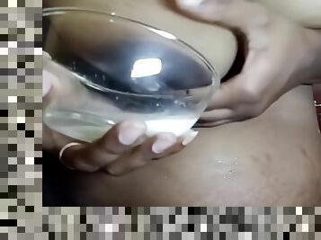 Aunty Milk Boobs With Audio