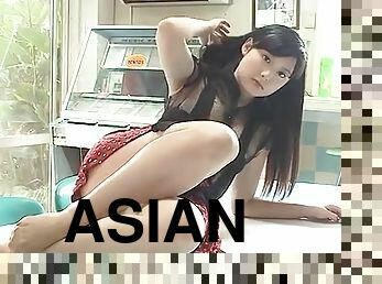 Cute Asian shows off in smoking hot fashion