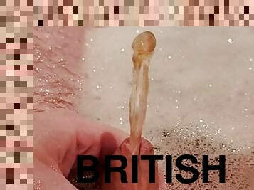 الاستحمام, تبول, مثلي, شباب-18, بريطانية