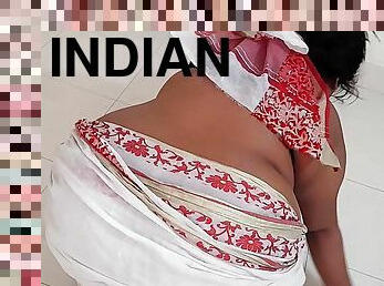Indian Desi Priya Aunty Ko Jabardasti choda (Priya Aunty Big Ass Huge cumshot while cleaning house)