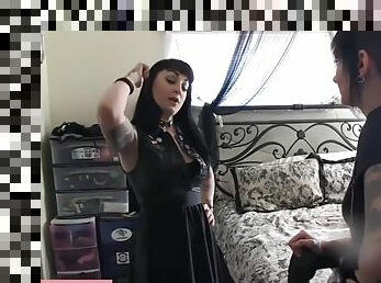 Hot goth lesbians wnm