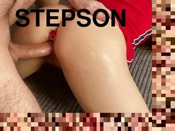 The stepson licked the stepmother's pussy,fucked her hard and finished on the ass with an anal plug