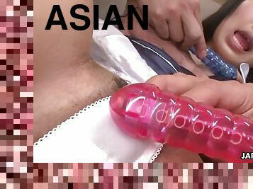 asiatisk, hårig, orgasm, pissande, kvinnligt-sprut, leksak, japansk, fingerknull, trosor