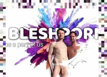 SneakPeek GloryHole Hotel Shower Tim Blesh & Julian Blesh