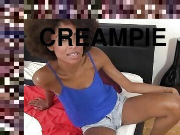 Sexy girl cheats on boyfriend and fucks for creampie