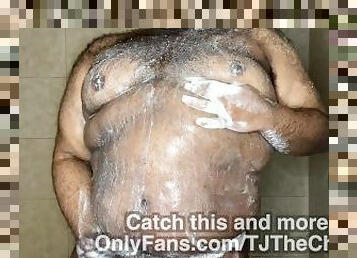 Fat Chub Jacks in the Shower