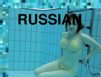 Lada poleshuk underwater show big tits short hair