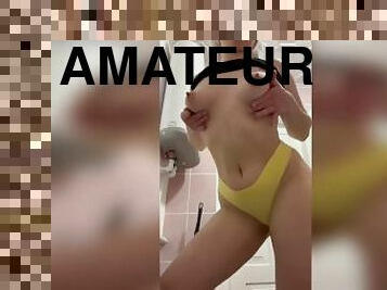 bagno, masturbarsi, fichette, amatoriali, eruzioni-di-sperma, video-casalinghi, ragazza-fidanzata, innocenti, perfette, doccia