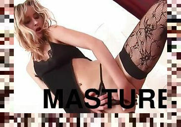 mastürbasyon-masturbation, pis, kadın-iç-çamaşırı, yapay-erkeklik-organı, tek-kişilik, kahpe, içine-işleme