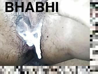 Don&#039;t cum insaid my pussy angry bhabhi