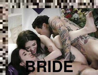 prometida, adulterio, hardcore, pareja, trío, hermana, pillada, boda, morena, tatuaje