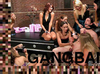 Bondage lovers organize a nasty sexy gangbang