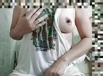 asyano, dyakol-masturbation, publiko, baguhan, matanda, milf, libog, pinay