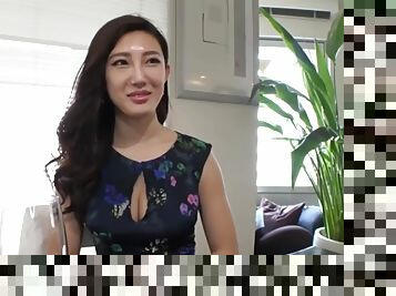 Hot JAV Japanese real estate agent milf babe fucking her client