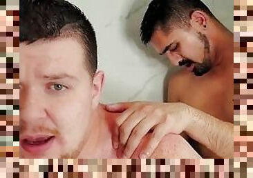 bagno, amatoriali, rapporti-anali, eruzioni-di-sperma, cazzi-enormi, gay, video-casalinghi, coppie, grassottelle, pov