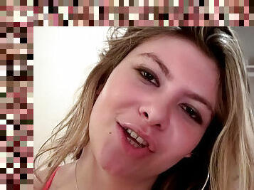 Alice White and nice hard shaft in her mouth