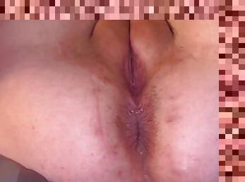 Pregnant Pussy Squirt!!