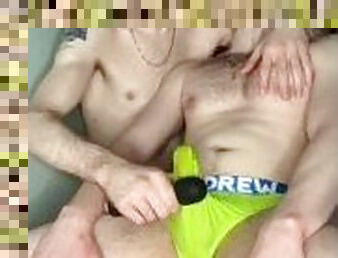 amateur, ejaculation-sur-le-corps, gay, maison, massage, couple, baisers, ejaculation, fantaisie, petit-ami