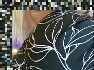Gorgeous ass of a Russian girl.
