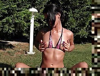 Hottest babe ever rubs her clit on a sunny day