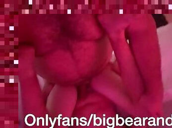 Big 400 pound daddy bear topping his boy, full vid on of