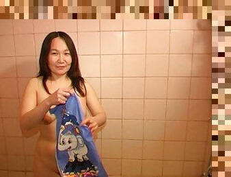 asia, mandi, kencing, amatir, buatan-rumah, mandi-shower