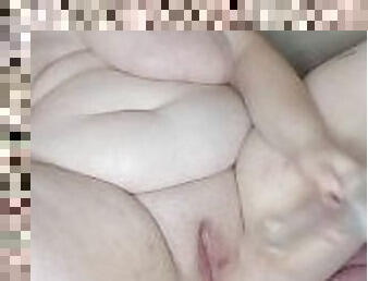 gros-nichons, papa, masturbation, orgasme, amateur, jouet, belle-femme-ronde, point-de-vue, solo, pappounet