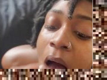 amateur, babes, mamada, chorro-de-corrida, negra-ebony, polla-enorme, paja, garganta-profunda, polla