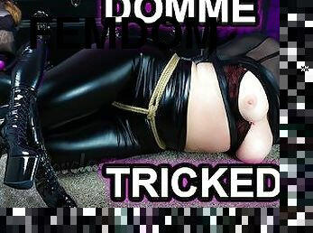 sztuczny-penis, bdsm, niewolnicy, spodnie, fetysz, lateks, zniewolenie, buty, kobieca-dominacja, elastyczne