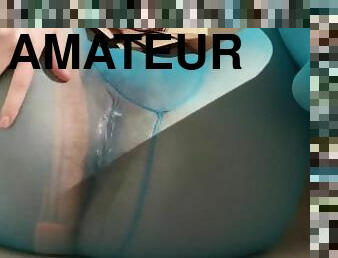 clito, masturbation, collants, giclée, amateur, babes, solo, brunette, petits-seins