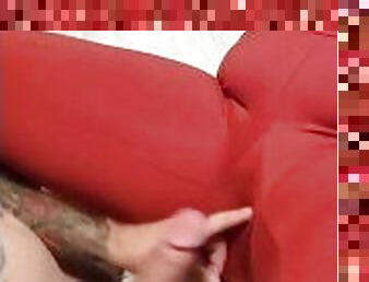 HOMEMADE AMATEUR TEEN MILF FUCKED THROUGH YOGA PANTS