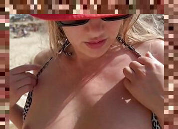 tetas-grandes, público, amateur, maduro, madurita-caliente, playa, rubia, tetas, fetichista, topless