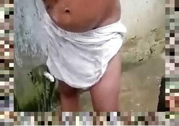 bañando, al-aire-libre, amateur, madurita-caliente, regordeta, hermana, bonita, ducha