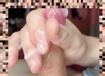 Chubby Guy Massive Cumshot