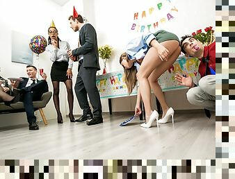Workplace Pussy Party Video With Jordi El Nino Polla, Tina Fire, Irina Cage - Brazzers