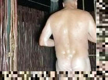 mandi, kencing, amatir, homo, sperma, berambut-pirang, kolam-renang, mandi-shower, seorang-diri, buah-zakar