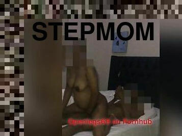 Stepmom Cum 3 Times on First Round